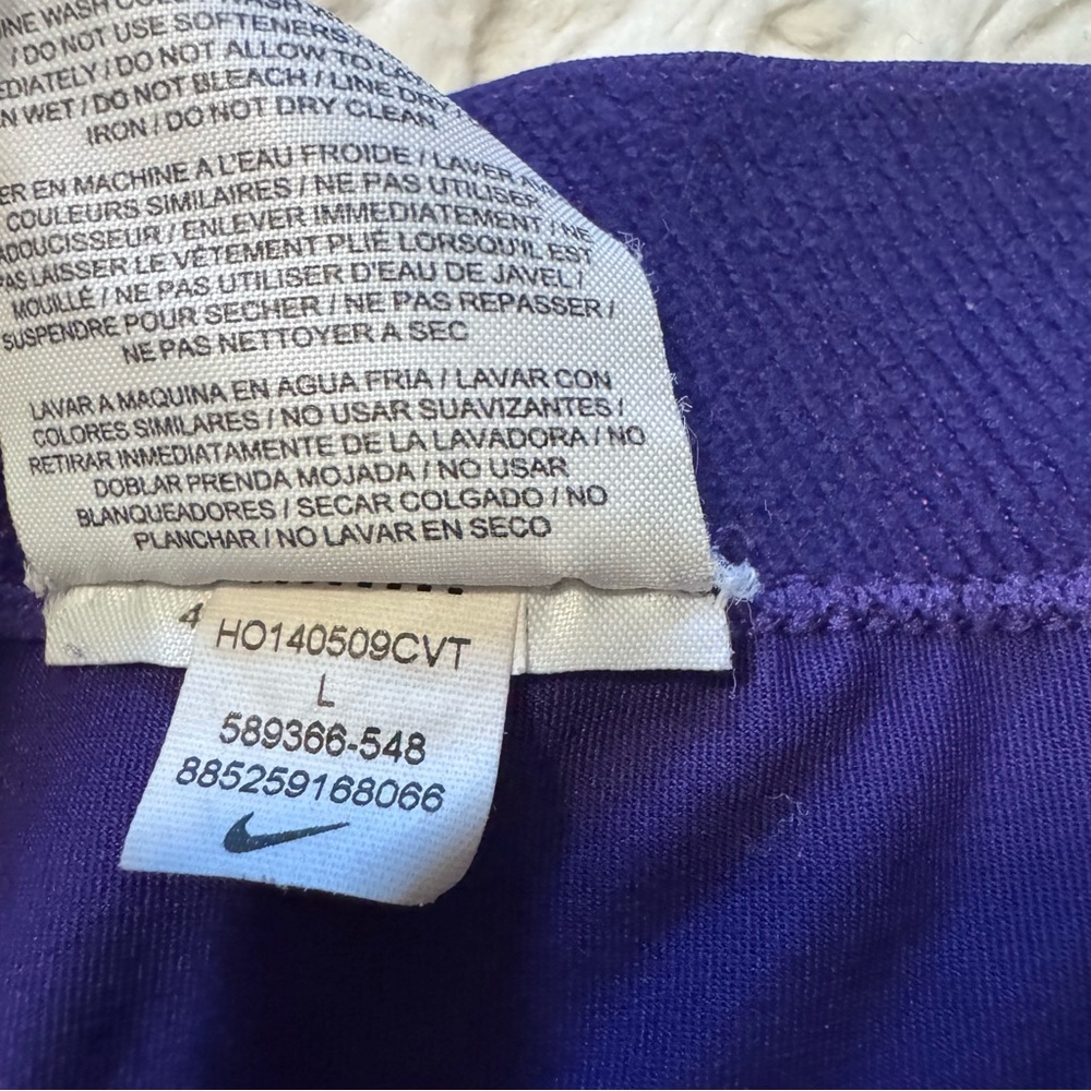 Nike Pro Dri-FIT Capri Leggings Court Purple Pink Size Large Athleisure Gym - Picture 7 of 7